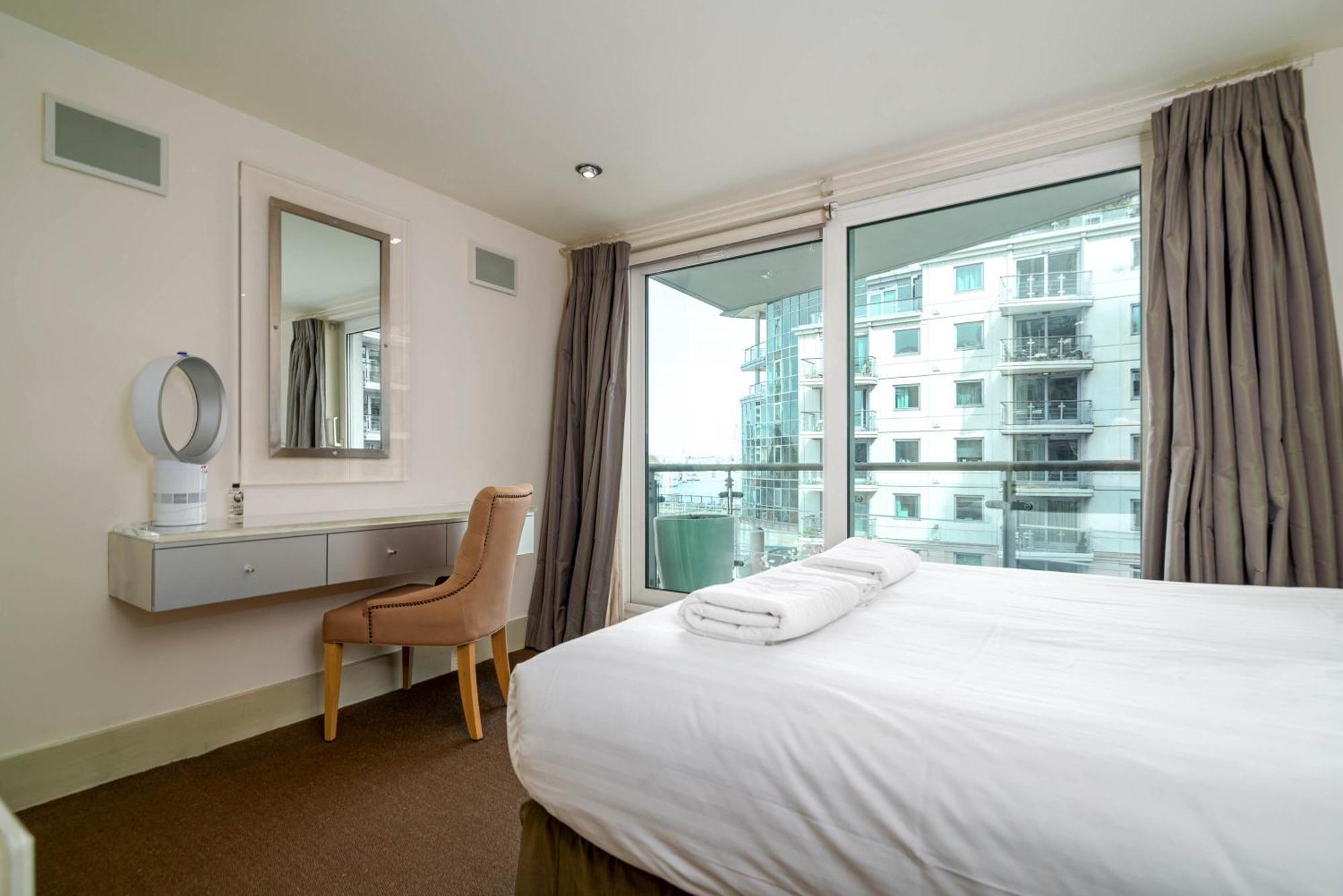 Fabulous 3 Bed Apartment In Vauxhall Londra Exterior foto