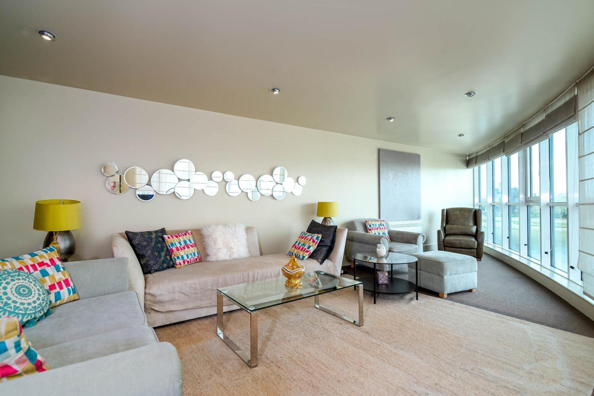 Fabulous 3 Bed Apartment In Vauxhall Londra Exterior foto